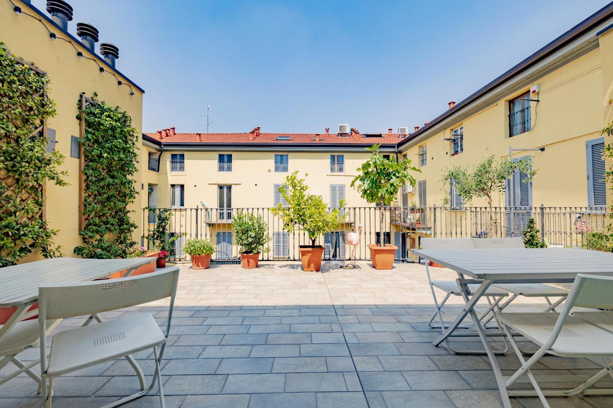 Vintage Gem - 8 Min Duomo Apartment Milan Exterior photo